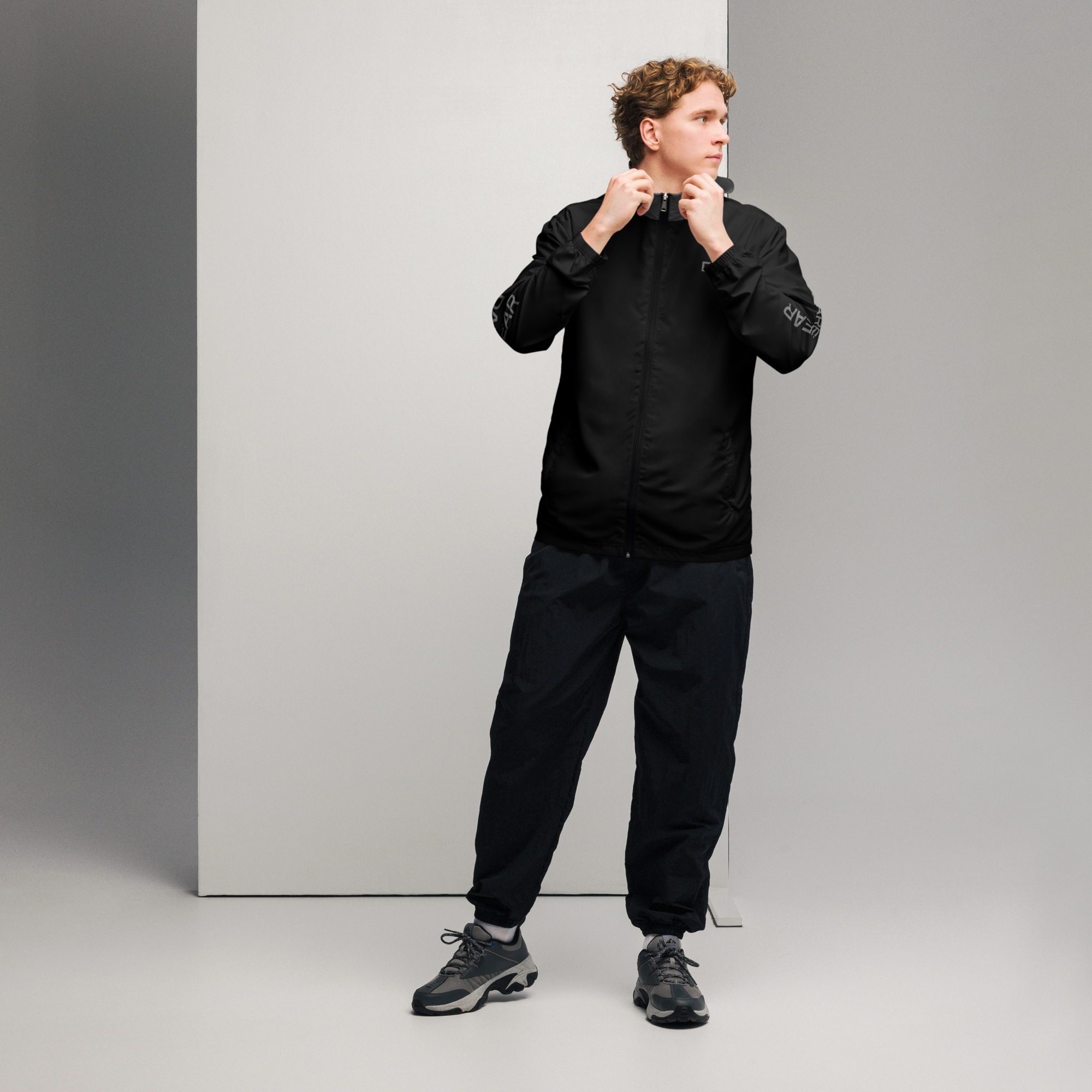DARE2WEAR - Men’s Lightweight Windbreaker